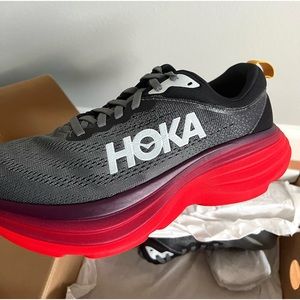 NEW Women’s Hoka Bondi 8 Shoes
